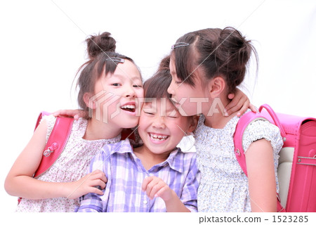 3個女孩的肖像 1523285