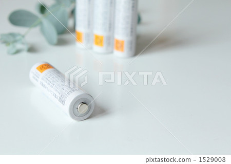 Rechargeable battery Rechargeable battery 1529008