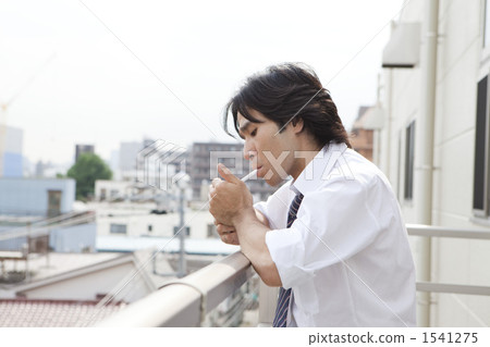 吸煙的男人 1541275