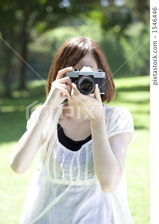人 拍照 鏡頭 1546446