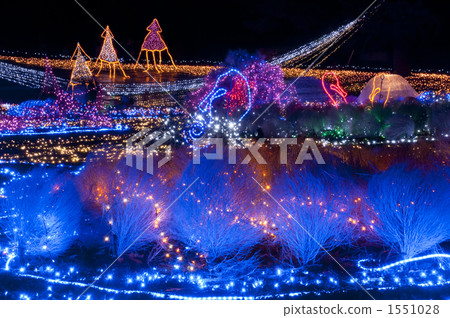 Illumination 1 1551028