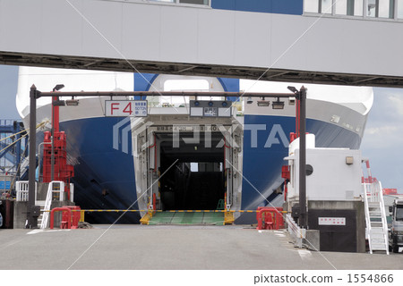 ferry station 1554866