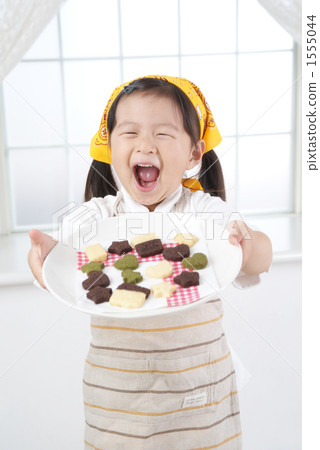 Image of sweets making 1555044