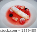 dessert, strawberries, strawberry 1559485