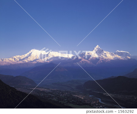 來自Sarankot天文台的喜馬拉雅山 來自Sarankot天文台的喜馬拉雅山 1563292