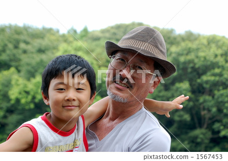 cap, hat, upper body 1567453
