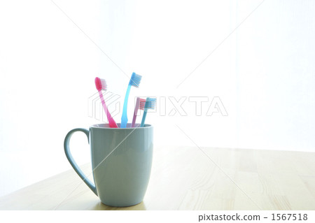 tooth brush, tooth-brush, toothbrush 1567518