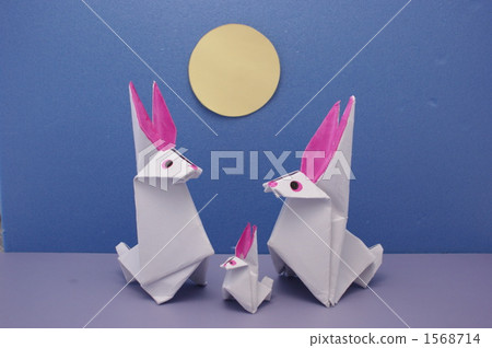 The Moon And The Rabbit Stock Photo 1568714 Pixta