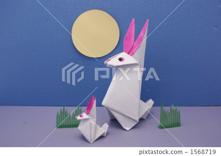 The Moon And The Rabbit Stock Photo 1568719 Pixta