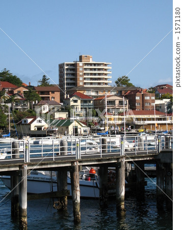 Yacht Harbor near Sydney Manly Beach (2) Yacht Harbor near Sydney Manly Beach (2) 1571180