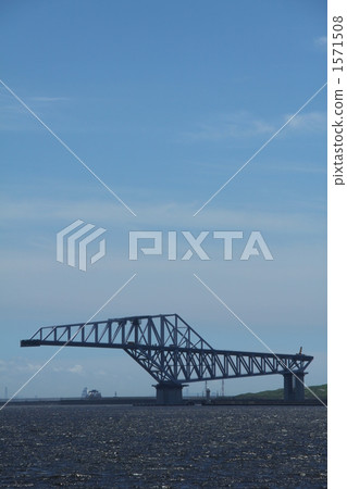 正在建設中的東京港沿海大橋 正在建設中的東京港沿海大橋 1571508