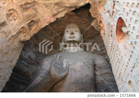 Gunjong Caves - The 19th Cave (Shanxi Province, China) 1571666