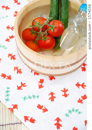 Image of summer vegetables 1574036