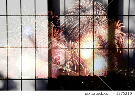  Sliding door 1575210