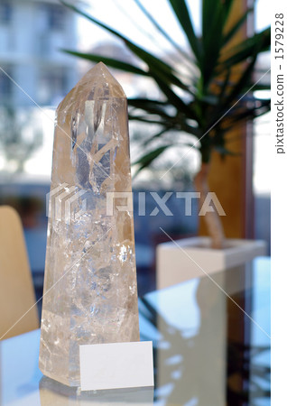 Crystal point 1579228