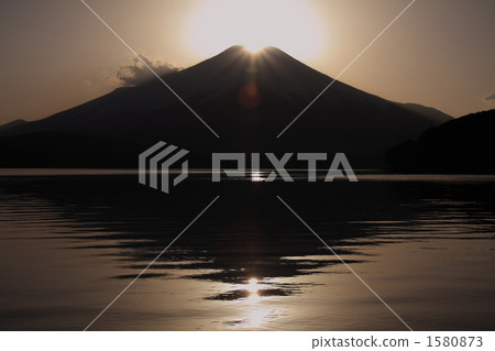 Double Diamond Fuji 1580873