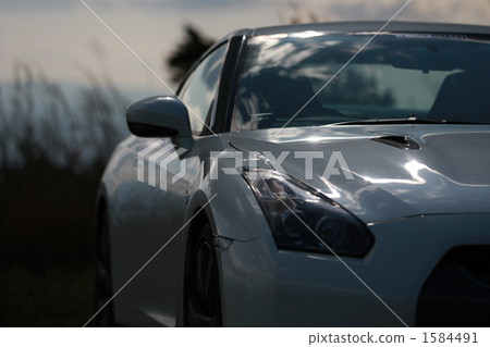 Nissan GT-R Nissan GT-R 1584491