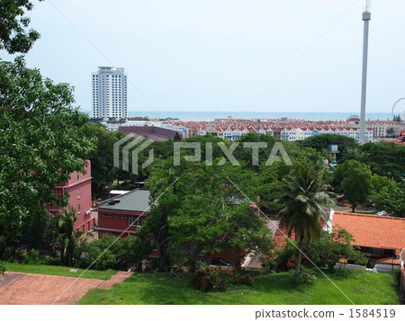 從Melaka,馬來西亞小山拍的照片 從Melaka,馬來西亞小山拍的照片 1584519
