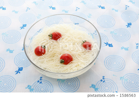 bowl, container, vessel 1586563