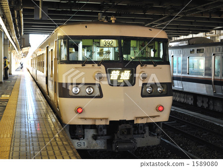 JNR 117 series train 1589080