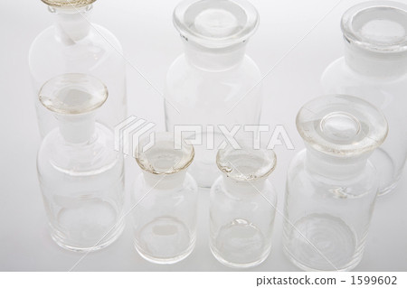 Reagent bottle medical image 1599602