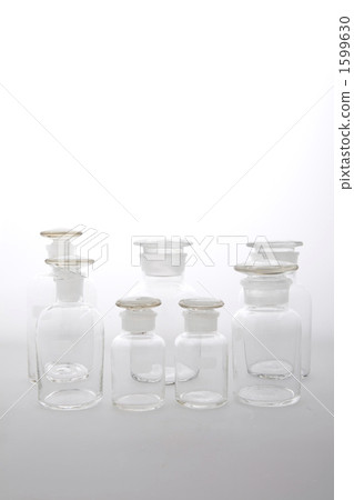 Reagent bottle medical image Reagent bottle medical image 1599630