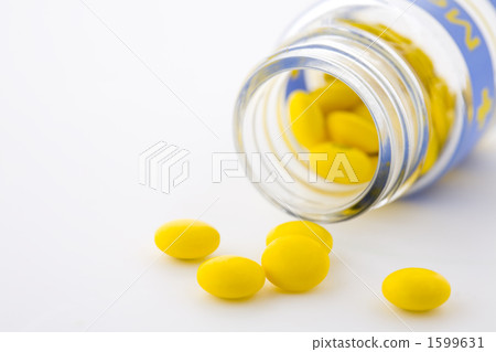 Medicine and supplement case 1599631