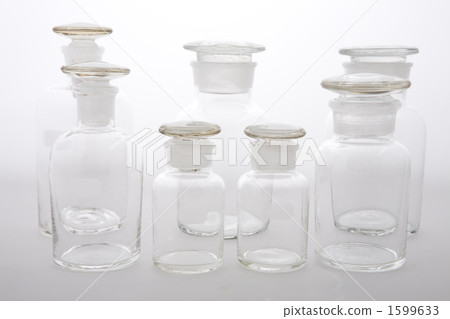 Reagent bottle medical image Reagent bottle medical image 1599633