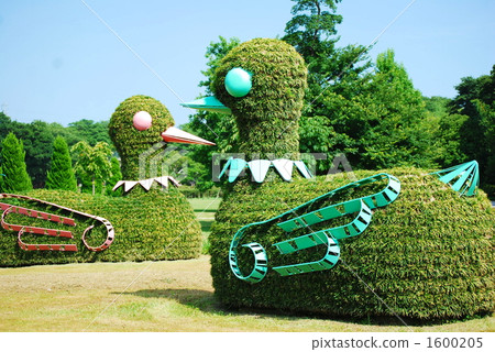 topiary, 138 tower park, kiso sansen park 1600205