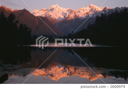 馬西森湖和庫克山 馬西森湖和庫克山 1600979