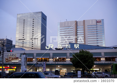 shinagawa train station, jr east, keihinkyukou 1601070