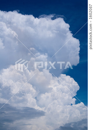 積雨雲 積雨雲 1602087