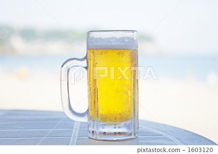 Draft beer of the sea house Draft beer of the sea house 1603120