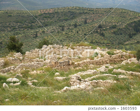 World Heritage "Ancient ruins of Mycenae and Tiryns" "House in the site of Mycenae ruins" (Greece) World Heritage "Ancient ruins of Mycenae and Tiryns" "House in the site of Mycenae ruins" (Greece) 1603593
