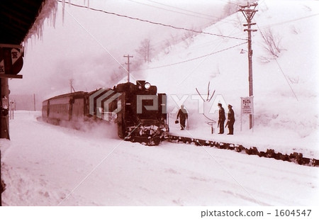 Hokkaido Hakodate main line going heavy snow area Ginzan Showa 45 years 1604547