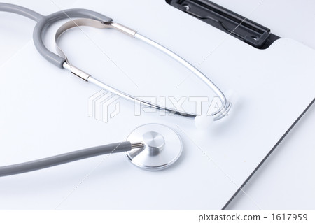 Stethoscope and file 1617959
