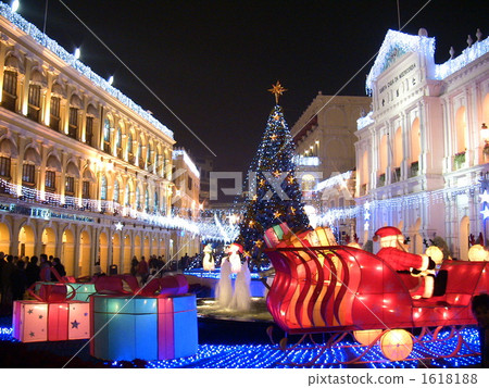 World Heritage Macao Night view of Senado Square 1618188