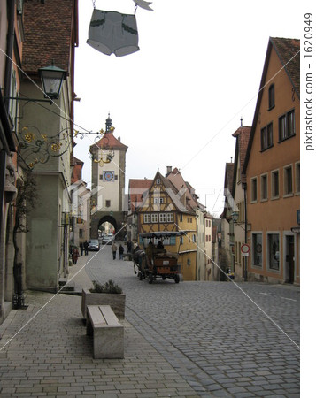 Signs often seen in German cities Signs often seen in German cities 1620949