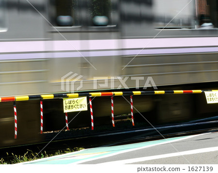 鐵路平交道	 1627139