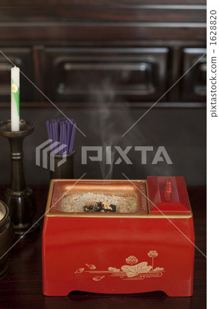 Incense burning incense burner and smoke 1628820