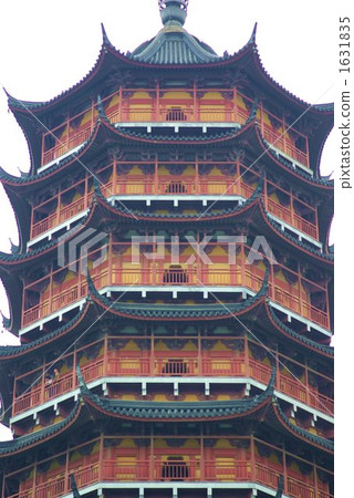 象徵蘇州“北塔”8面9層,長76米的寶塔 象徵蘇州“北塔”8面9層,長76米的寶塔 1631835