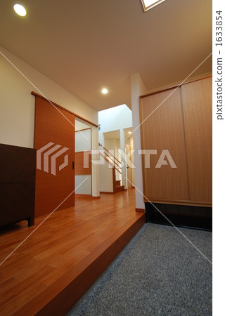 entrance, entranceway, entry hall 1633854