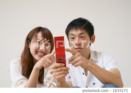 Couple image · Mobile Couple image · Mobile 1635271