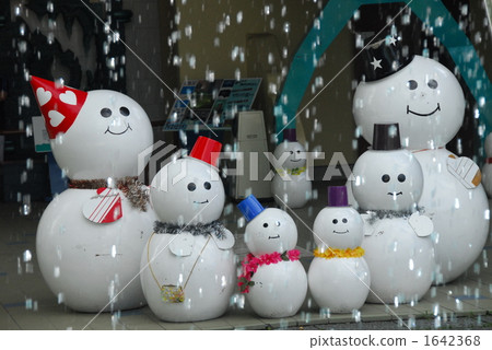 Snowman family Snowman family 1642368
