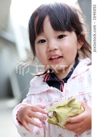 上半身 人物照 少女 1646892