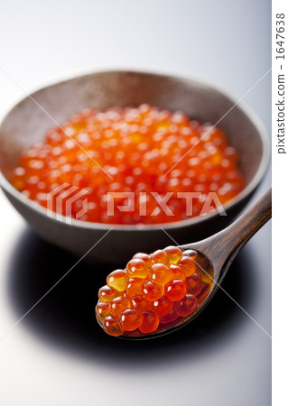 salmon roe salmon roe 1647638