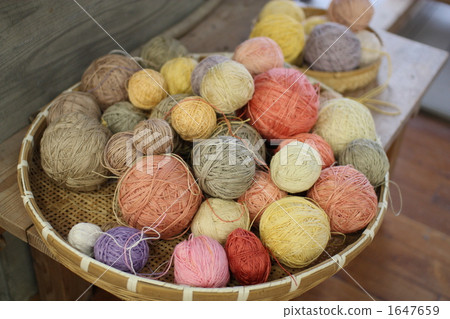 a lot, much, large pile 1647659