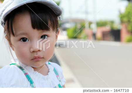 little child, toddler, girl 1647710