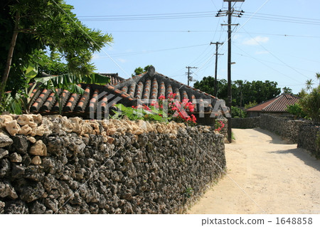 竹富島的白沙路徑 1648858