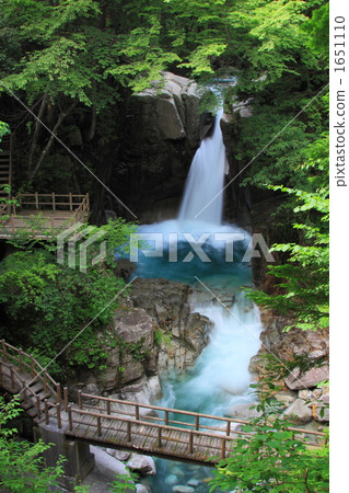 夏季龍津瀑布 夏季龍津瀑布 1651110